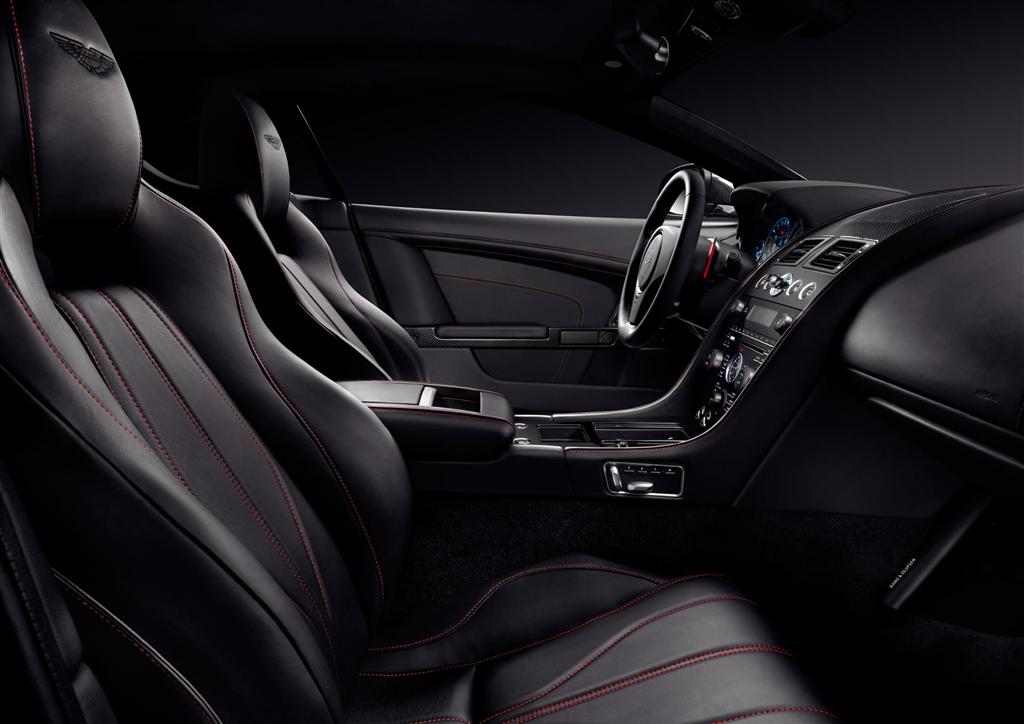 2015 Aston Martin DB9 Carbon Edition